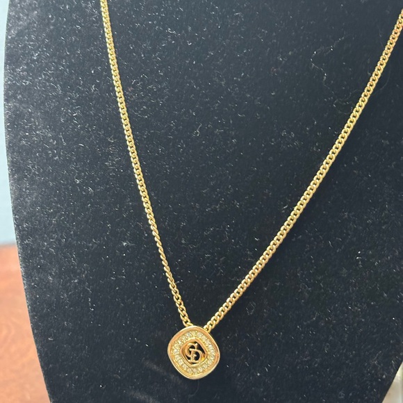 Authentic Christian Dior Gold-Tone Necklace Gold Pendant Necklace - Picture 5 of 6